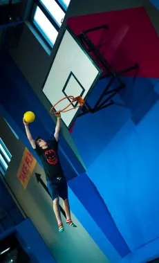 Батутный центр "Bounce Dubai"