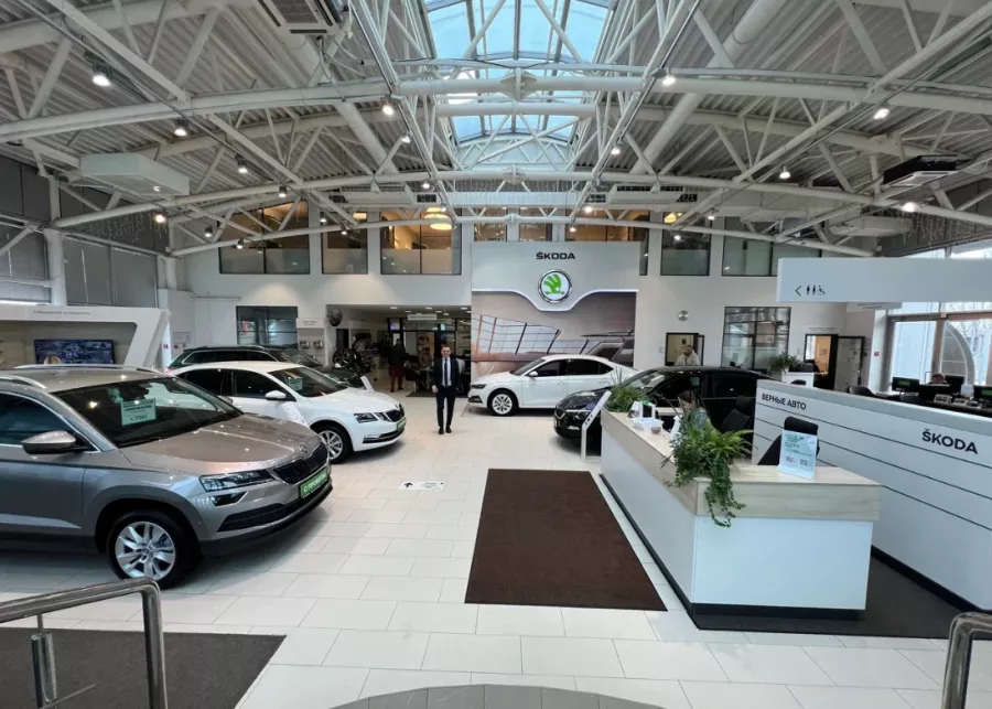 Автосалон Škoda на Куприянова в Минске: Skoda, Новые автомобили, Trade-in, Выкуп автомобилей, Тест-драйв, Восстановление геометрии, Покраска, Ремонт вмятин,