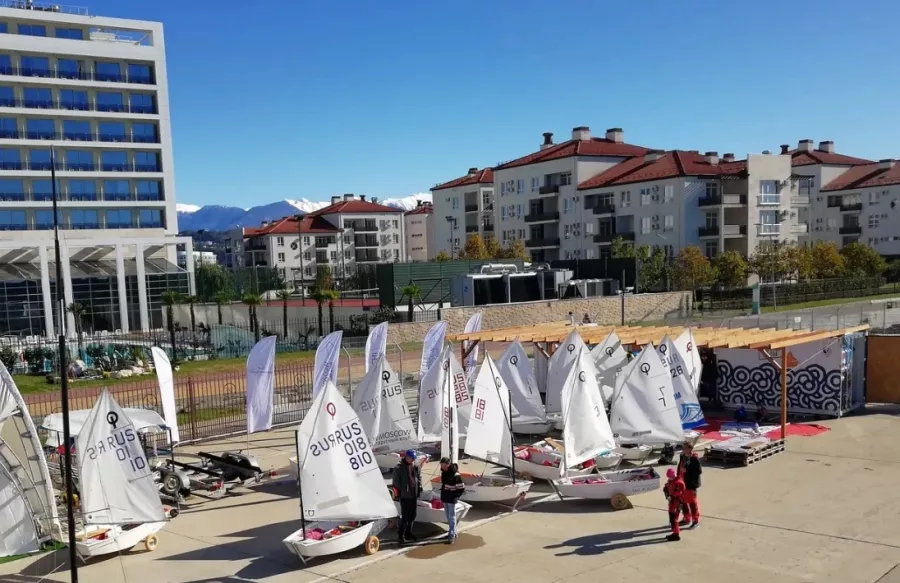 Спортивный клуб Sail в Адлере: Яхтинг,
