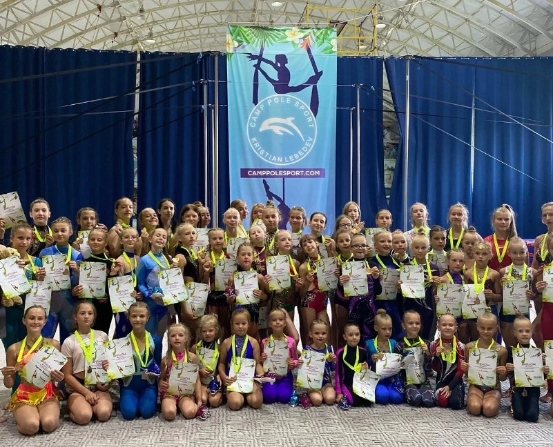 Воздушная гимнастика Pole sport в Адлере: Гимнастика, Хореография, Стретчинг,