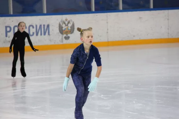 Клуб фигурного катания "Аксель".