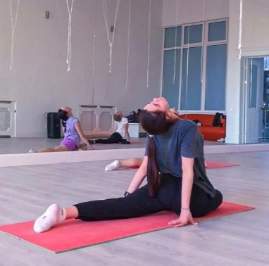 Спортивный клуб Rg Plus в Адлере: Гимнастика, Групповые занятия, Тренер,