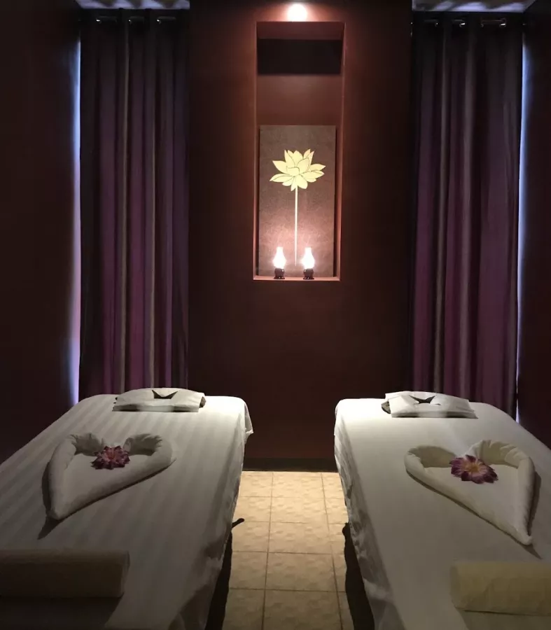 Салон красоты Cheeva Spa в Себу: Ногти, Массаж, Маникюр, Педикюр, Красота,