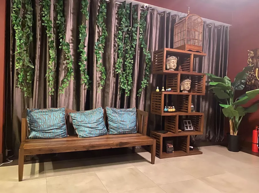 Салон красоты Cheeva Spa в Себу: Ногти, Массаж, Маникюр, Педикюр, Красота,