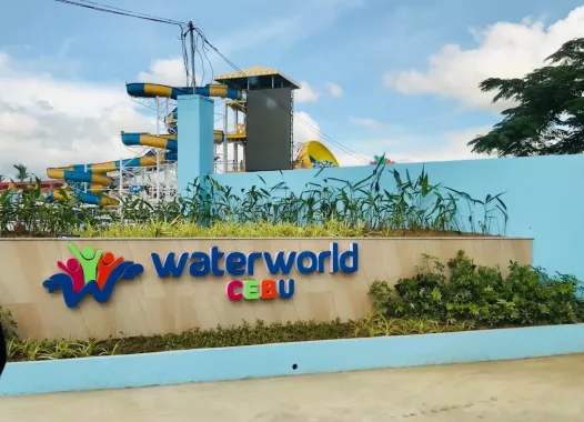 Аквапарк «WaterWorld Cebu»