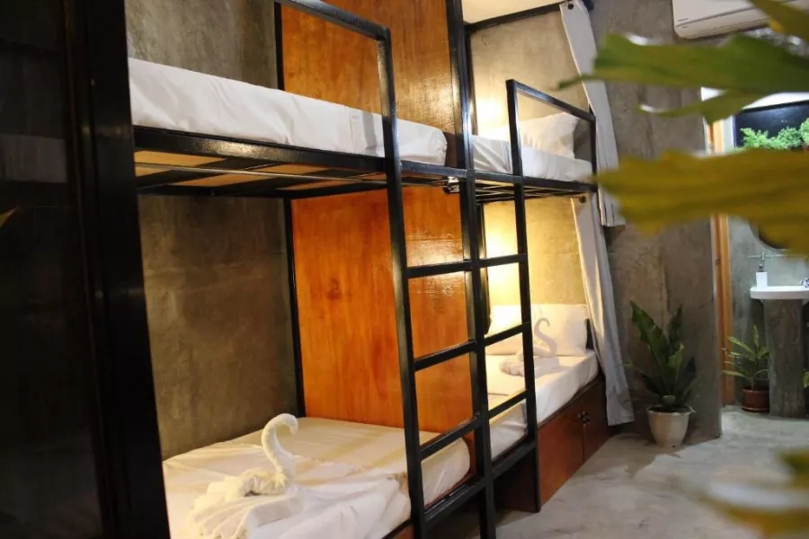 Хостел Hangover в Себу: Сад, Бар,