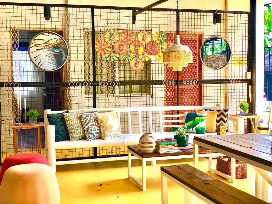 Хостел MoHo в Себу: Бар,