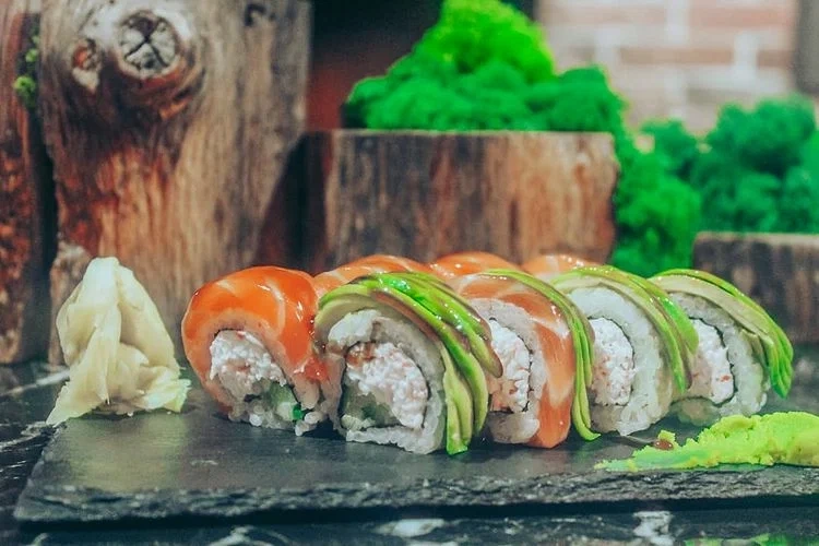 Кафе Пицца&Печь в Туапсе: Японская кухня, Спортивные трансляции, Поминальные обеды, Проведение банкетов, Доставка, Итальянская кухня,
