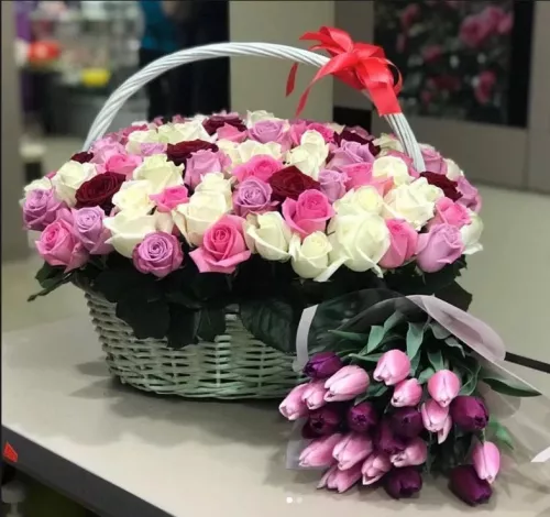Цветочный магазин Долина цветов на улице Селиванова, 31 в Ростове-на-Дону