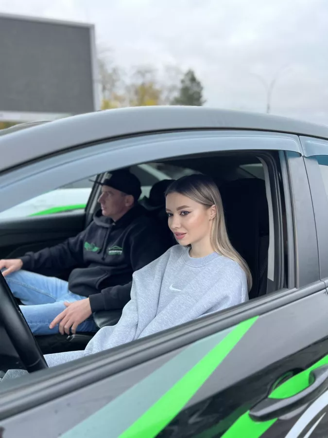 Автошкола Развитие на улице Малиновского, 68\2 в Ростове-на-Дону: Водитель , Автошкола, Авто,