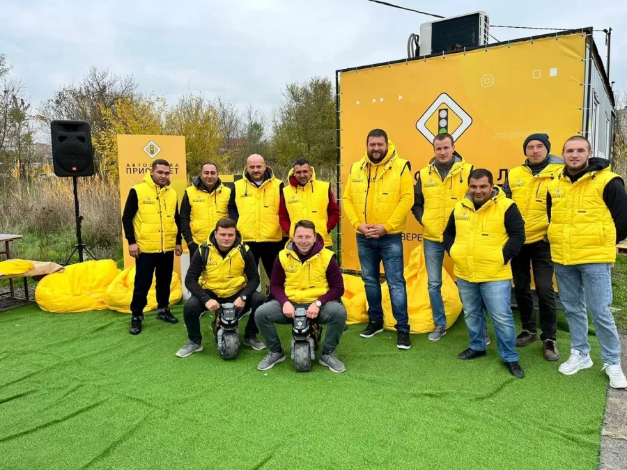 Автошкола Приоритет в Ростове-на-Дону: Автовождение, Авто курсы, Водительские курсы, Обучение водителей, Уроки вождения,