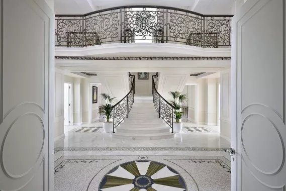 Отель "Palazzo Versace Dubai" 5*