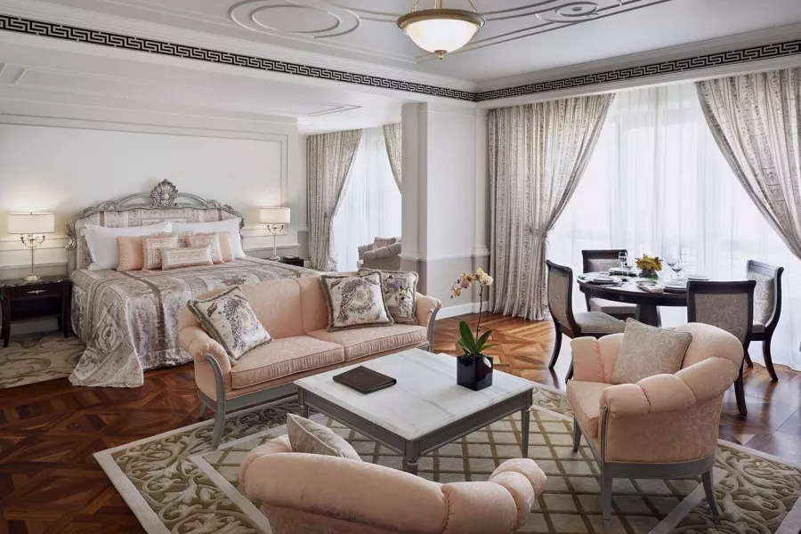 Отель Palazzo Versace Dubai 5* в Дубаи: Итальянмкий стиль , Версаче отель , Элитный отель , Детская комната , Конференц-зал,