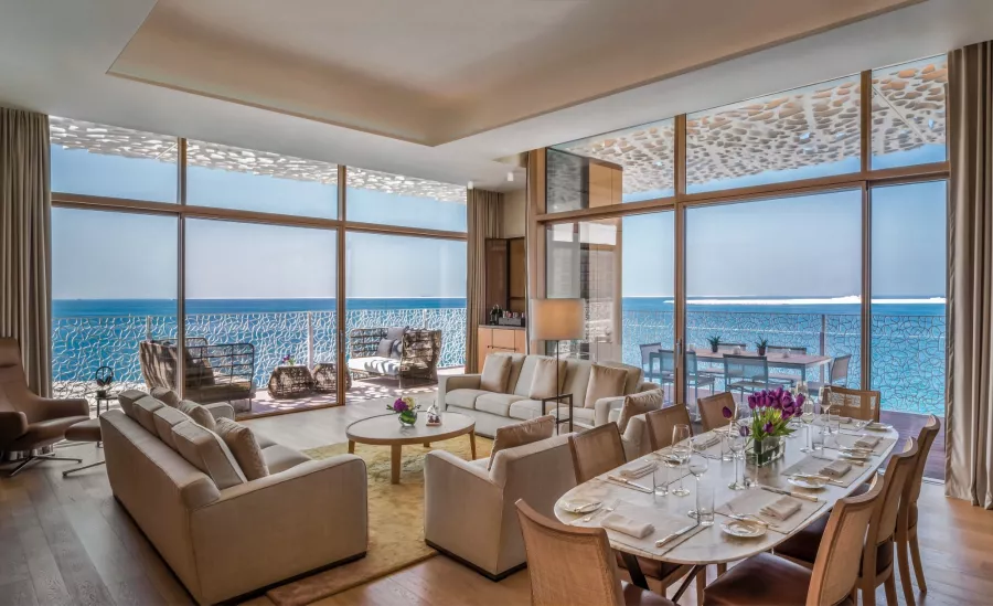 Отель Bulgari Resort Dubai 5* в Дубаи: Люксовый отель , Элегантный дизайн , Итальянский отель , Отель от булгари, Спа комплекс , Прибрежный отель , Частный яхт клуб ,