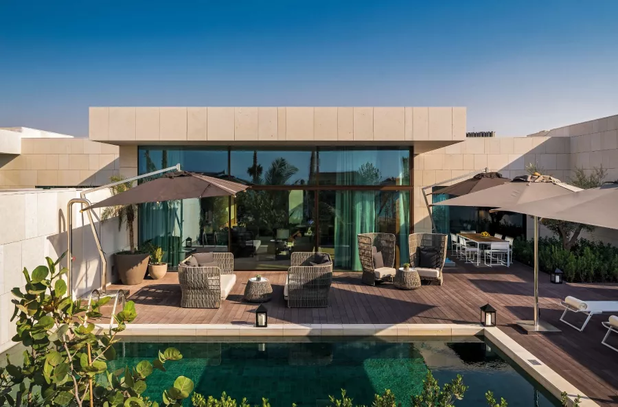Отель Bulgari Resort Dubai 5* в Дубаи: Люксовый отель , Элегантный дизайн , Итальянский отель , Отель от булгари, Спа комплекс , Прибрежный отель , Частный яхт клуб ,
