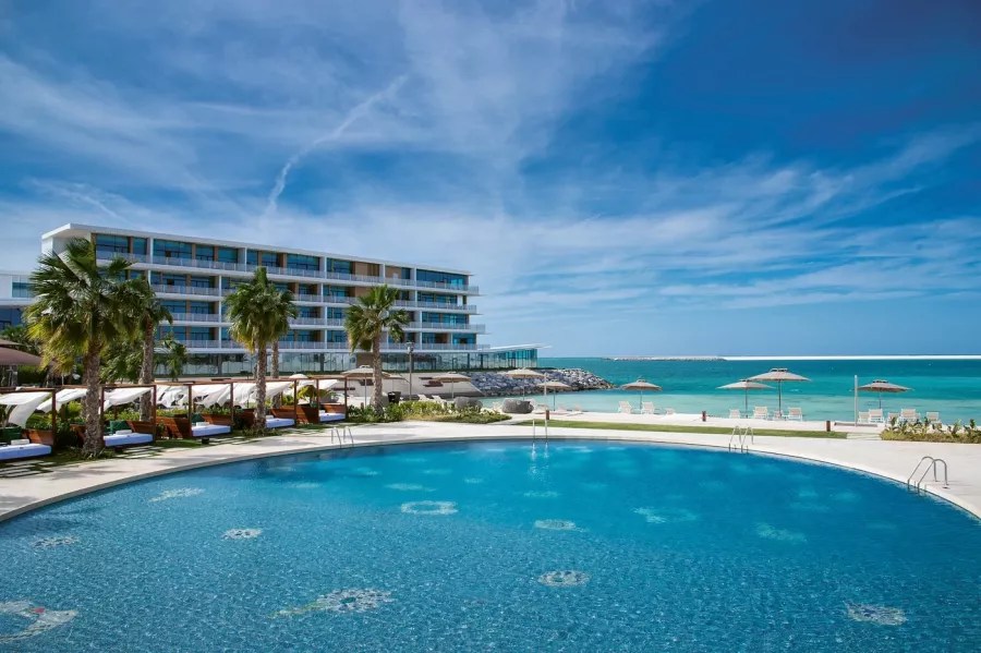 Отель Bulgari Resort Dubai 5* в Дубаи: Люксовый отель , Элегантный дизайн , Итальянский отель , Отель от булгари, Спа комплекс , Прибрежный отель , Частный яхт клуб ,