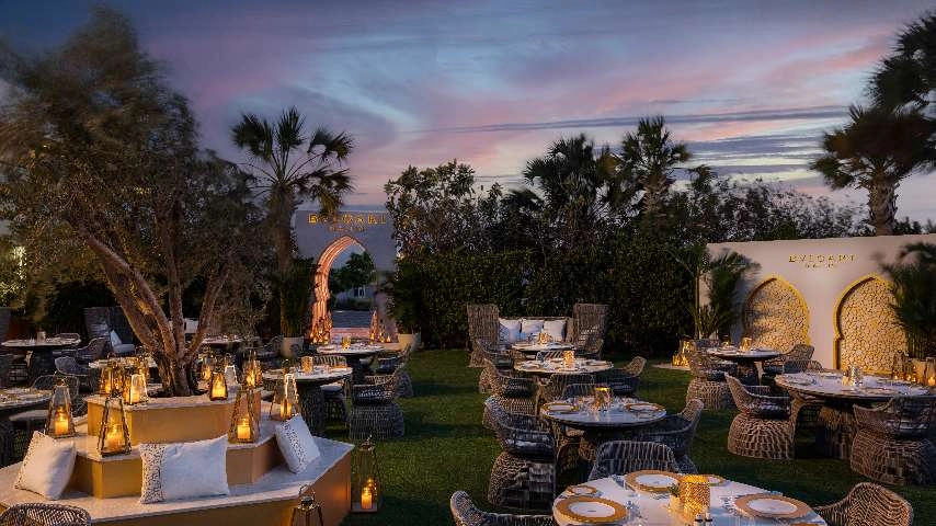 Отель Bulgari Resort Dubai 5* в Дубаи: Люксовый отель , Элегантный дизайн , Итальянский отель , Отель от булгари, Спа комплекс , Прибрежный отель , Частный яхт клуб ,