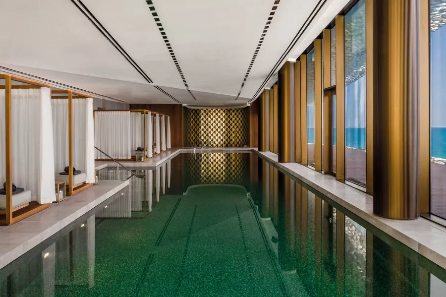 Отель Bulgari Resort Dubai 5* в Дубаи: Люксовый отель , Элегантный дизайн , Итальянский отель , Отель от булгари, Спа комплекс , Прибрежный отель , Частный яхт клуб ,