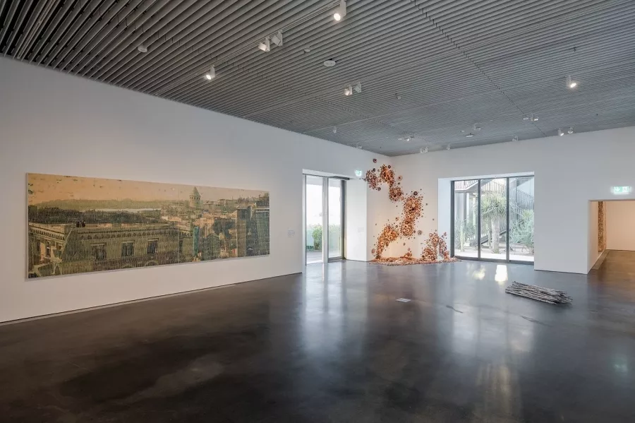 Музей Jameel Arts Centre в Дубаи: Современное искуссво , Инсталляции , Современные художники , Центр искусства ,