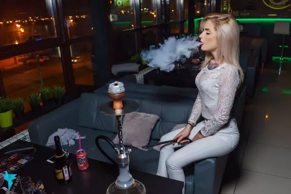 Кальянная "HookaBro Lounge"