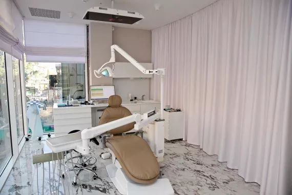 Стоматологический центр "Medicus".