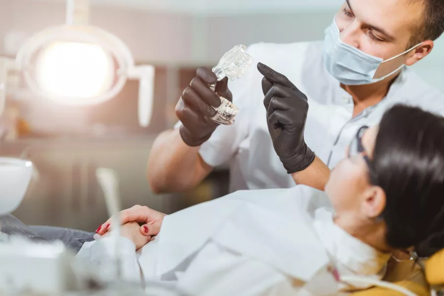 Стоматология DENT-A-MED в Сочи: Зубы, Лечение кариеса, Брекеты, Прикус, Ортодонт,
