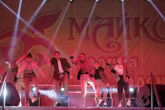 Школа танцев в Майкопе "JAM".