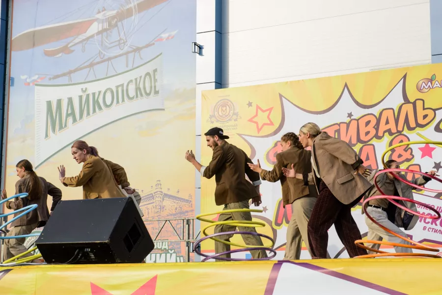 Школа танцев в Майкопе JAM в Майкопе: Танцы, Хореография, Учимся,