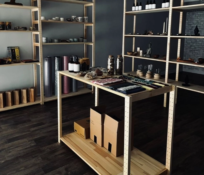 Студия йоги в Ереване Guru Yoga Studio в Ереване: Онлайн Занятия, Гармония Физического Здоровья, Релакс, Нравственно-Духовная Красота,