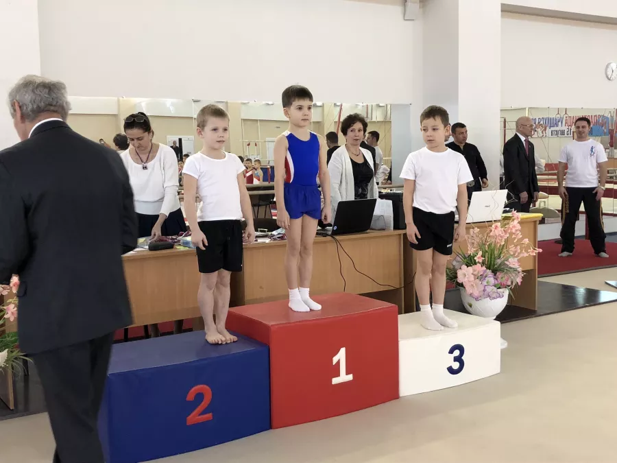 Школа спортивной гимнастики Тренер в Краснодаре: Гимнастика, Дети, Спортивная гимнастика, Дисциплина, Для души,