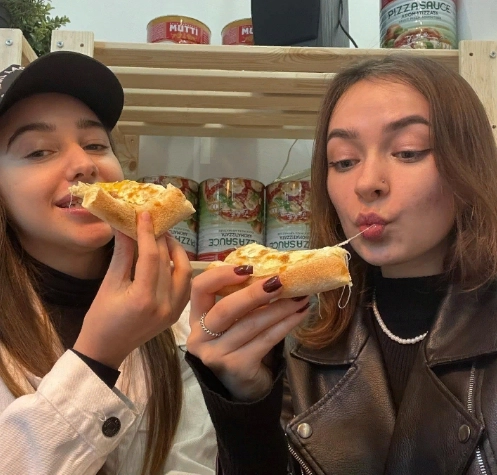 Пиццерия Local Pizza в Туапсе: Бизнес-ланч, Заказ навынос, Доставка, Пиццерии, Быстрое питание, Вегетарианская кухня,