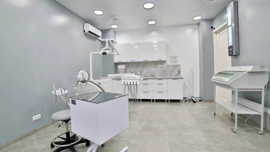 Стоматология MM-Clinic в Сочи: Зубы, Ортодонт, Брекеты, Лечение кариеса, Установка имплантов,