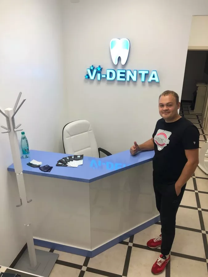 Стоматология VI-DENTA в Сочи: Зубы, Лечение кариеса, Установка имплантов, Виниры, Ортодонт,
