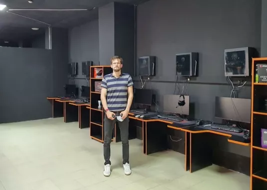 "X-GAME" - компьютерный клуб в Нижнем Новгороде.