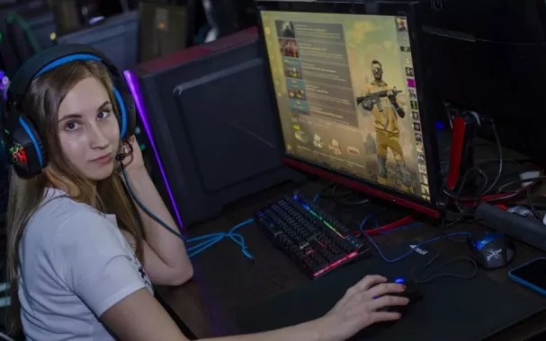 "X-GAME" - компьютерный клуб в Нижнем Новгороде.