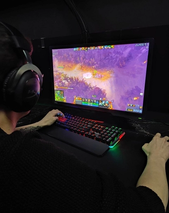 Компьютерный клуб Brabus в Майкопе: Киберспорт, Dota 2, CS:GO, Warface, Компьютерный клуб,