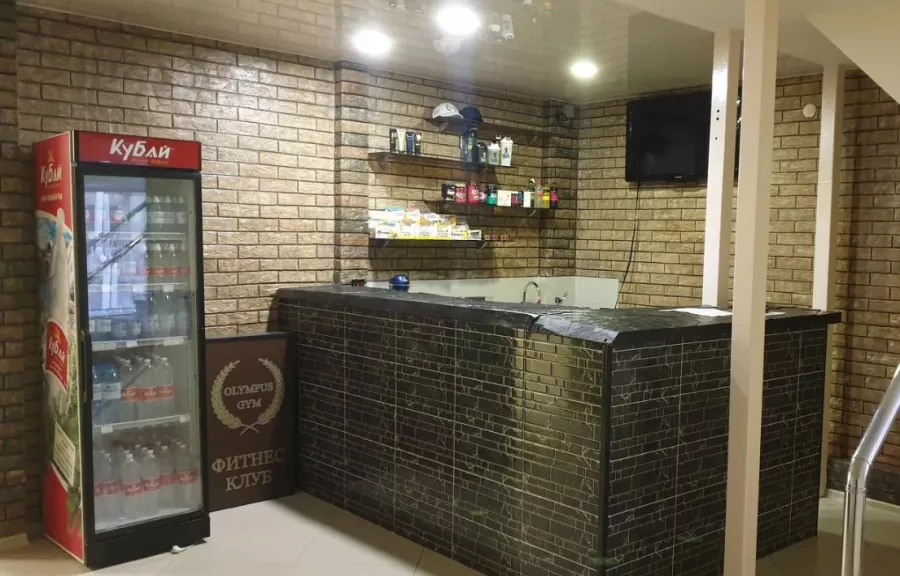 Тренажерный зал Olympus Gym в Адлере: Тренажерный зал, Групповые занятия, Сауна, Солярий,