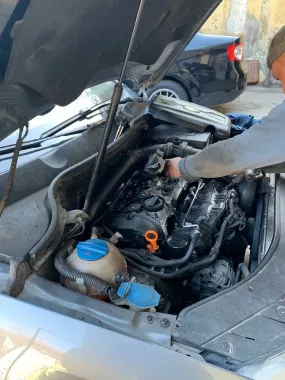 Автоцентр "Pit-stop".