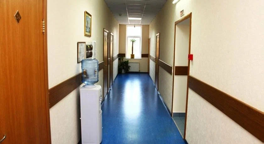 Гостиница Русь в Туапсе: Можно с животными, Хранение багажа, Сейф в номерах , Парковка, Прачечная, Кондиционер в номерах,