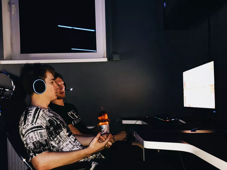 Компьютерный клуб M16 в Краснодаре: Компьютерный клуб, Games, Развлечение, Компьютерные игры, Круглосуточно,