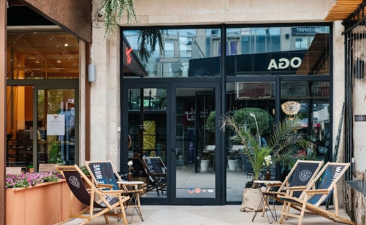 Кофейня Surf Coffee в Адлере: Кофе на вынос, Доставка, Фастфуд, Завтрак, Терраса,