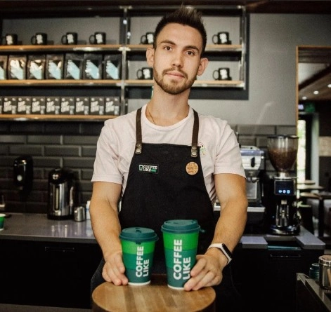 Кофейня Coffee Like в Адлере: Кофе на вынос, Завтрак, Десерты, Прохладные напитки, Молочные коктейли,