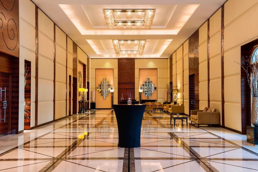 Отель The Westin Dubai Mina Seyahi Beach Resort & Marina 5* в Дубаи: Аквапарк , Эксклюзивный отель , Отель премиум , Спа комплекс , Детская зона , Финтес ,