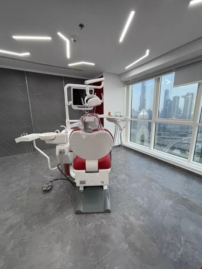 Стоматологическая клиника Digital Implant clinic в Дубаи: Импланты зубов, Виниры, Чистка зубов , Импланты зубов , Здоровые зубы ,