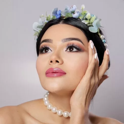 Курсы макияжа Makeup Atelier Training Center в Дубаи: Школа макияжа , Модели , Визажисты , Косметика ,