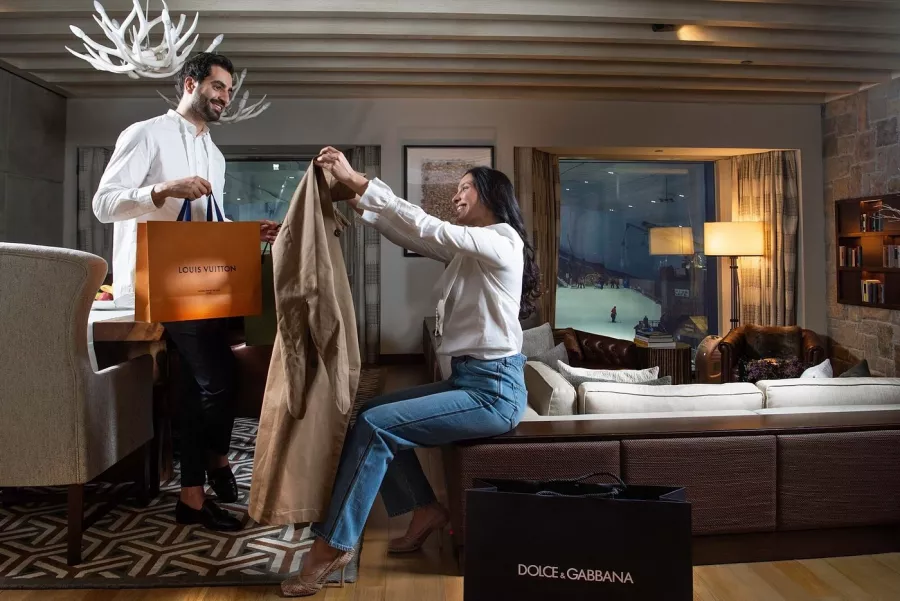 Отель Kempinski Mall Of The Emirates 5* в Дубаи: Люксовый отель , Открытый бассейн , Спа комплекс , Конференц-зал, Изысканные блюда ,