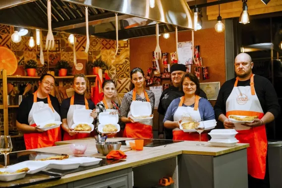  Кулинарная студия "ApelcinCooking".