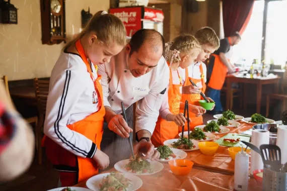  Кулинарная студия "ApelcinCooking".