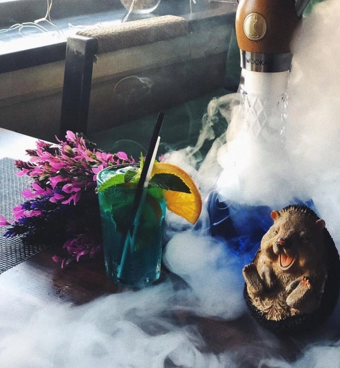 Кальянная Ёжик в Тумане в Майкопе: Кальян, Бар, Покурить, 18+, Chill,