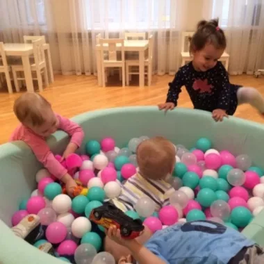 Частный детский сад "MonsiBon".